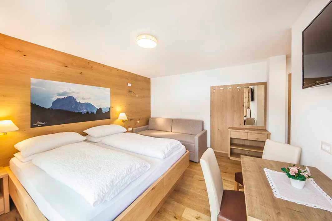 Hotel Garni Morene Selva di Val Gardena Zewnętrze zdjęcie