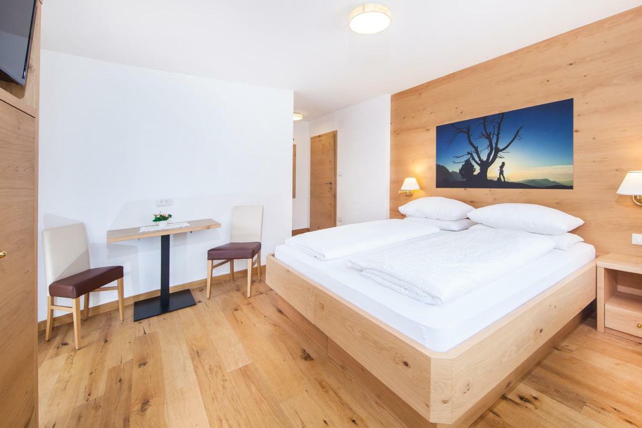 Hotel Garni Morene Selva di Val Gardena Zewnętrze zdjęcie