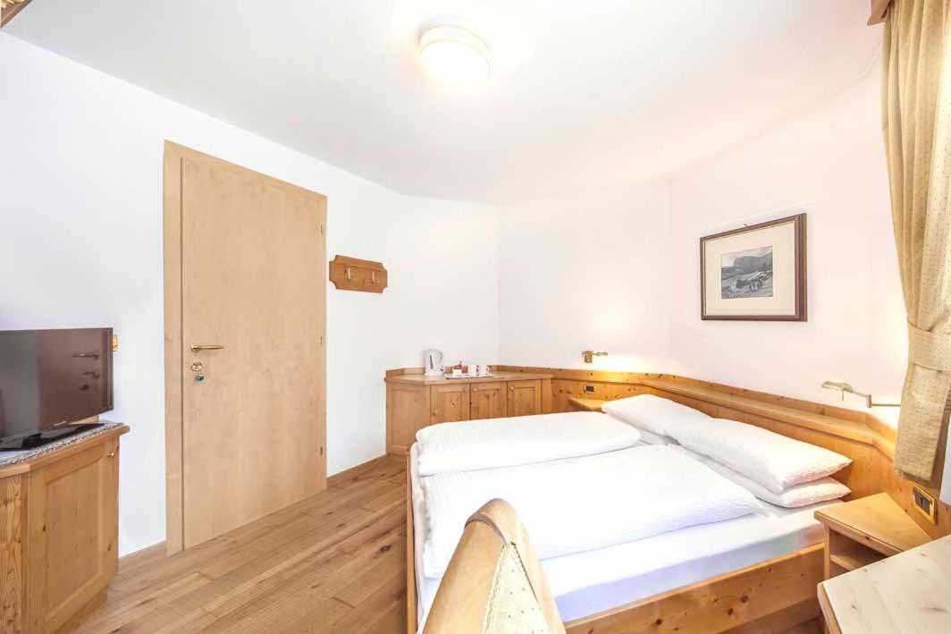 Hotel Garni Morene Selva di Val Gardena Zewnętrze zdjęcie